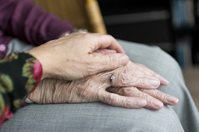 Lees meer over het artikel Draag je steentje bij in de ouderenzorg